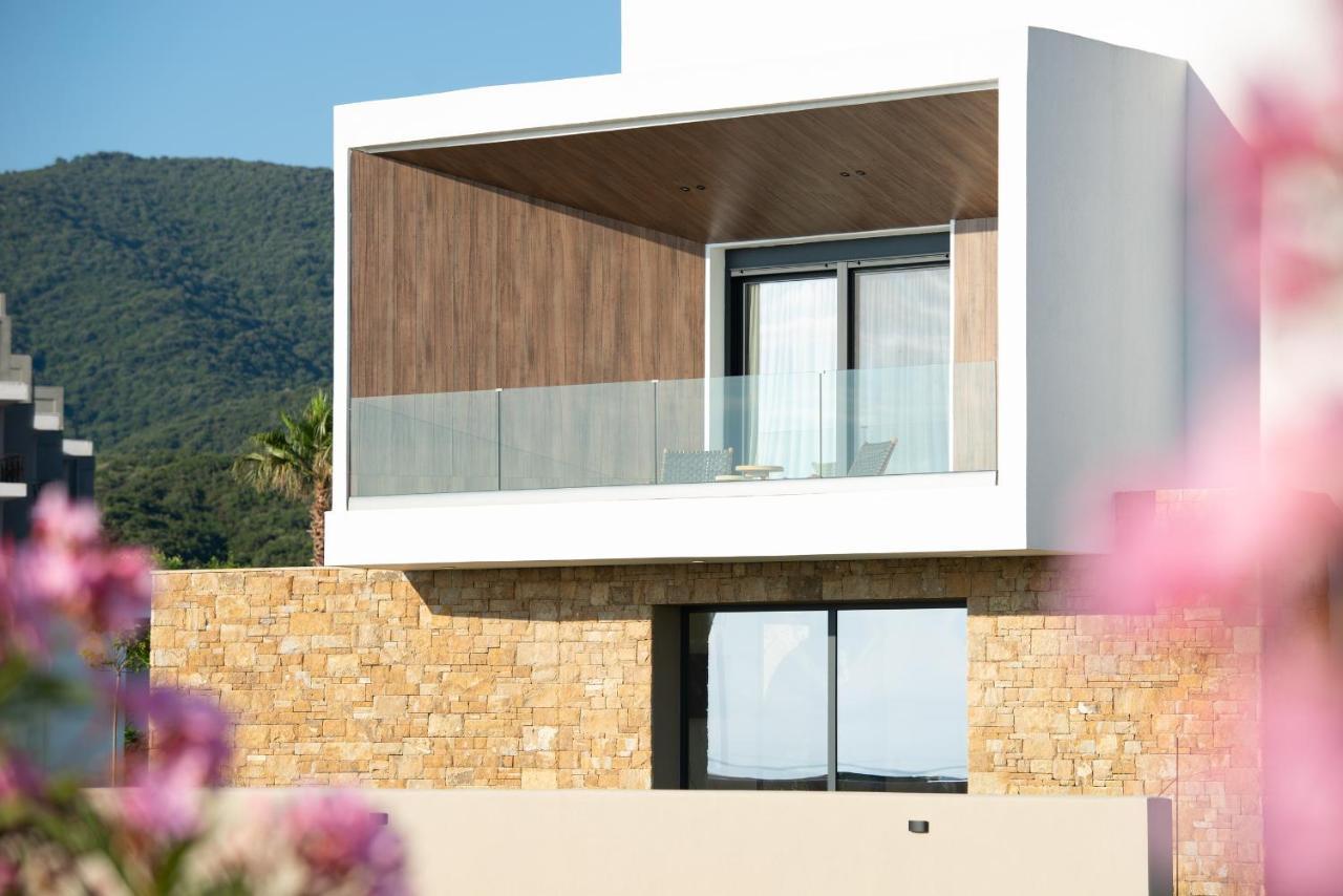 Callisti Suites Sárti Exterior foto